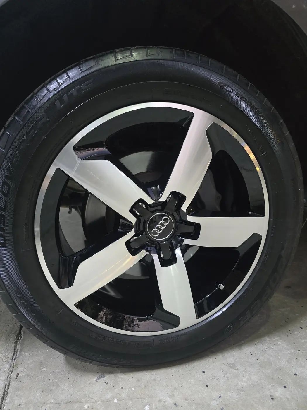 Diamantado de rin Audi en Medellín